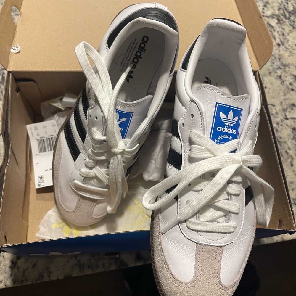 Adidas Samba OG Blue Shoe Box